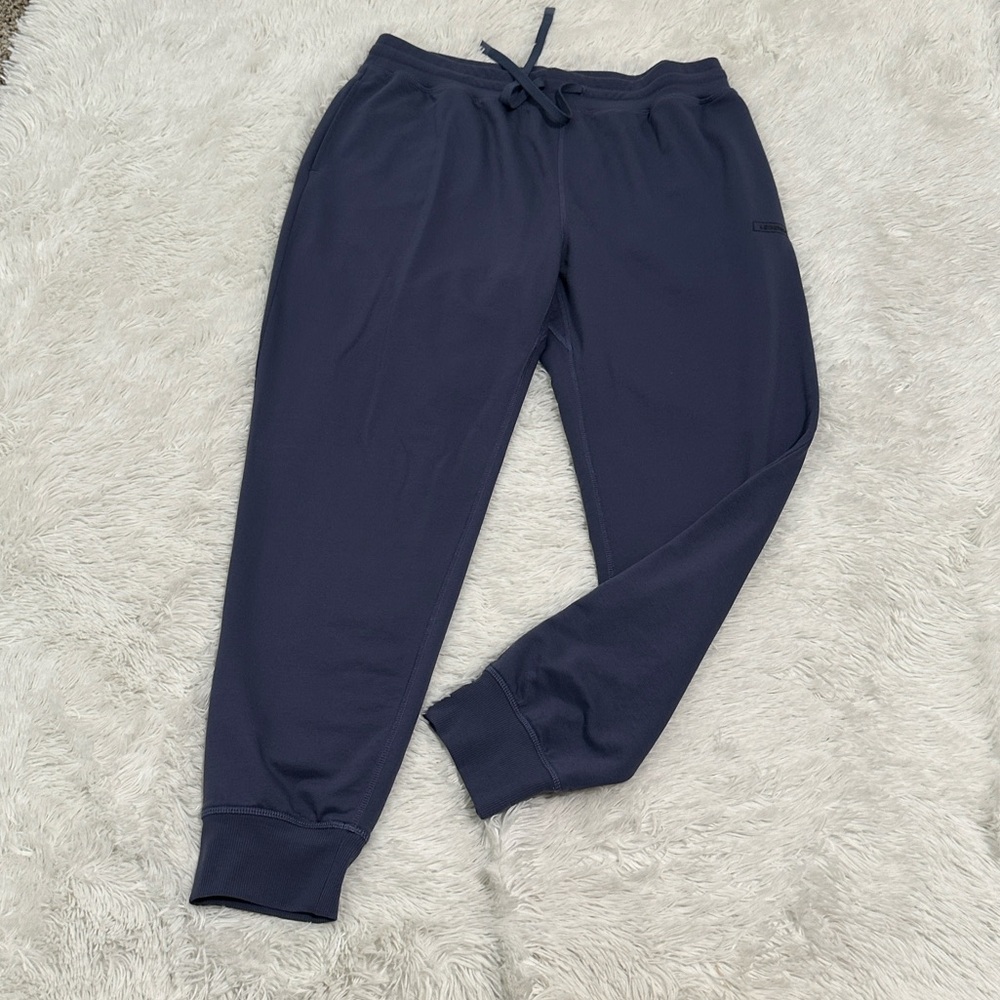 ❤️ Legends Redondo Jogger